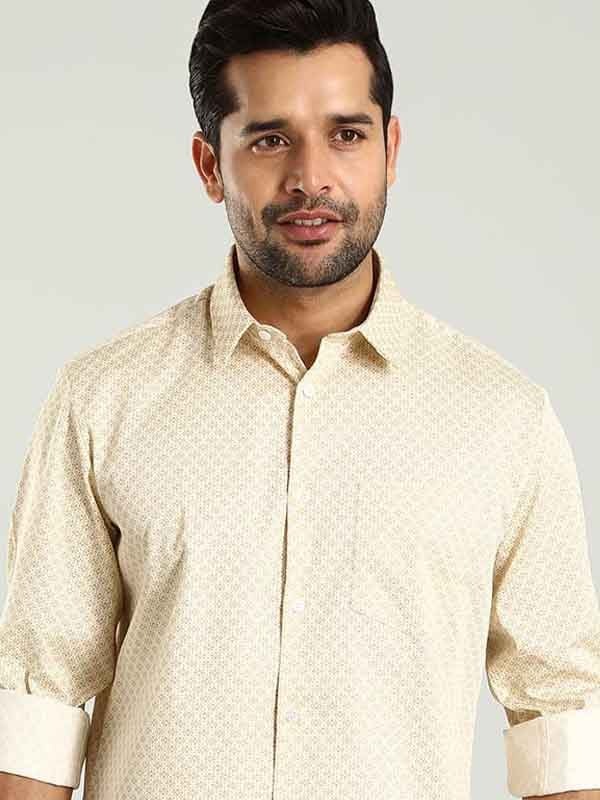 Indian Terrain Men's Regular Fit Full Sleeve Printed Yellow Shirt